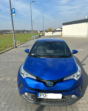 Toyota C-HR cena 88000 przebieg: 55000, rok produkcji 2017 z Poznań małe 79